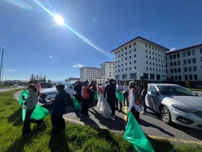 &Uuml;niversitede "Bulmak İstediğin Gibi Bırak" &ccedil;evre seferberliği

