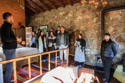 Üniversiteli gençler Sakin Şehir ünvanlı Çameli’yi gezdi
