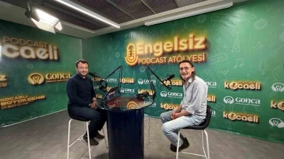 &Uuml;nl&uuml; oyuncular Gonca&rsquo;da mikrofon başına ge&ccedil;ti
