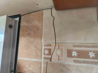 Urla&rsquo;da &ouml;nlem alınmadan yapılan temel kazısı faciaya neden oluyordu
