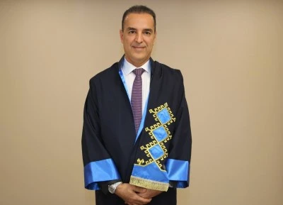 &Uuml;roloji Uzmanı Do&ccedil;. Dr. Mehmet Solakhan, Profes&ouml;rl&uuml;k Unvanını Aldı