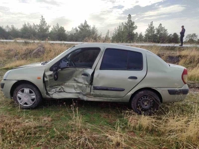 Uşak’ta iki araç çarpıştı: 1’i bebek 5 yaralı
