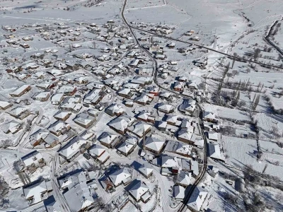 Uşak&rsquo;ta kartpostallık kar manzaraları
