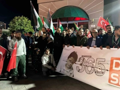 Uşak’ta Sumud Filosu ve Gazze’ye destek yürüyüşü
