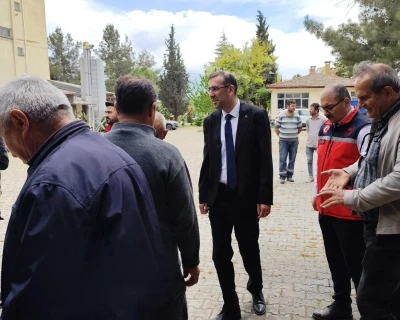 Uşak&rsquo;ta tarımsal &uuml;retim ve kooperatif&ccedil;ilik i&ccedil;in İnay k&ouml;y&uuml;nde saha incelemesi yapıldı
