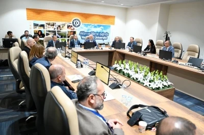 Uşak Üniversitesi kalite güvence süreçlerinde MEDEK heyetini ağırlıyor
