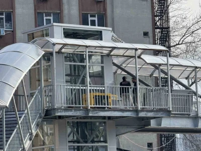 &Uuml;st ge&ccedil;it asans&ouml;r&uuml;nde sona gelindi
