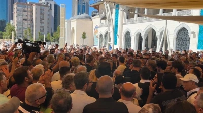 Usta oyuncu Kadir İnanır i&ccedil;in cenaze t&ouml;reni d&uuml;zenleniyor
