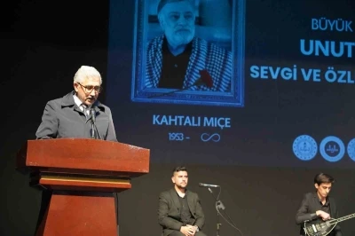 Usta Sanat&ccedil;ı Kahtalı Mı&ccedil;e şarkılarıyla anıldı
