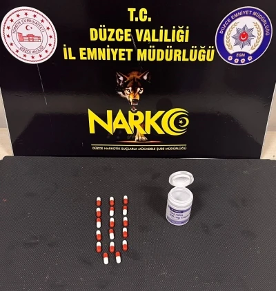 Uyuşturucu hapla yakalanan genç tutuklandı
