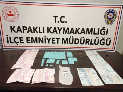 Uyuşturucu madde bulunduran 17 kişi yakalandı: 4 tutuklama
