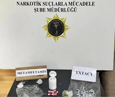 Uyuşturucu operasyonunda zehir tacirlerine darbe
