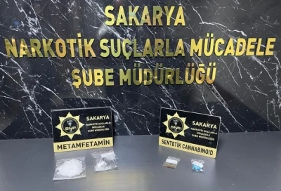 Uyuşturucu sevkiyatı otoyol gişesinde engellendi: 2 tutuklama
