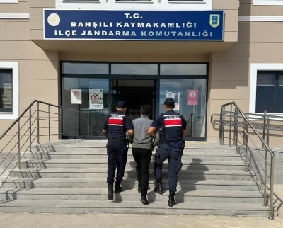 Uyuşturucu suçundan aranan hükümlü jandarma ekiplerince yakalandı
