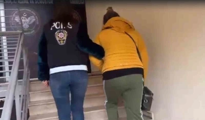 Uyuşturucu su&ccedil;undan aranan h&uuml;k&uuml;ml&uuml; operasyonla yakalandı
