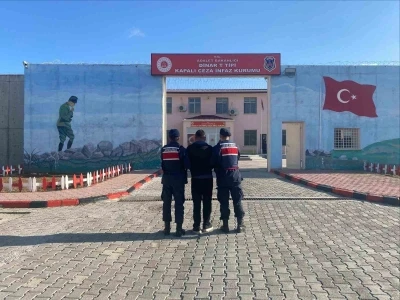 Uyuşturucu ticareti su&ccedil;undan aranan şahıs yakalandı

