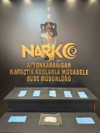 Uyuşturucu ticareti yaptığı belirlenen 2 şahıs tutuklandı
