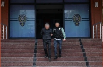 Uyuşturucu ticaretinden 15 yıl hapis cezası bulunan şahıs yakalandı
