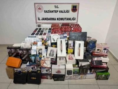 Uyuşturucu ve ka&ccedil;ak&ccedil;ılık olaylarında 7 şahıs tutuklandı
