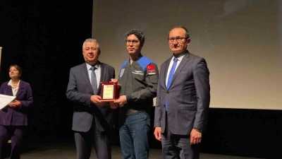 Uzayda rekabet kızışıyor: T&uuml;rkiye sahaya iniyor
