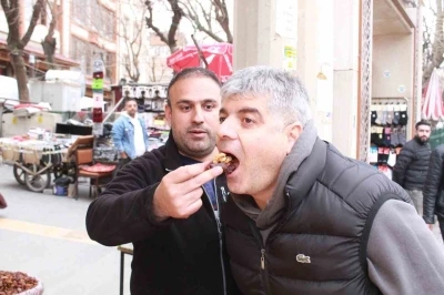 Uzman diyetisyenden iftar ve sahur arasında 2 litre su t&uuml;ketimi &ouml;nerisi
