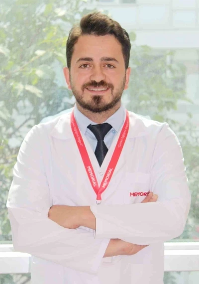 Uzmanı yüksek topuklu ayakkabılara karşı uyardı: &quot;Doğal duruşu bozabilir&quot;
