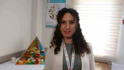 Uzmanından "bayramda dengeli beslenin" uyarısı
