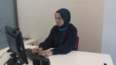 Uzmanlar oyun bağımlılığına karşı uyarıyor: "Sanal d&uuml;nya d&uuml;ş&uuml;nd&uuml;ğ&uuml;m&uuml;zden daha tehlikeli, aileler dikkat etmeli"
