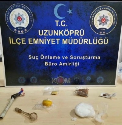 Uzunk&ouml;pr&uuml;&rsquo;de uyuşturucu operasyonu: Ş&uuml;pheli tutuklandı
