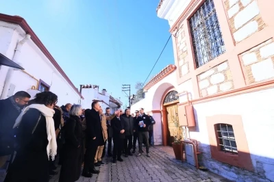 Vali Akbıyık, Saburhane&rsquo;nin k&uuml;lt&uuml;rel belleğine yakından baktı
