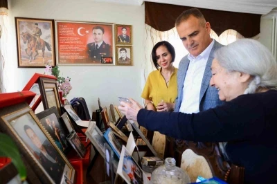 Vali Akbıyık şehit Binbaşı Kıvan&ccedil; Cesur&rsquo;un ailesini ziyaret etti
