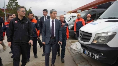 Vali Aktaş, AFAD&rsquo;ın &ccedil;alışmaları hakkında bilgilendirildi
