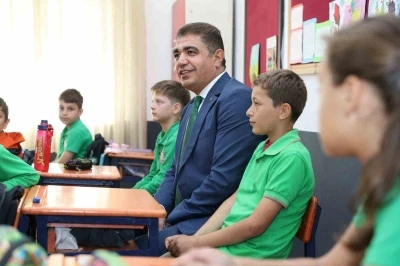 Vali Aslan’dan yenilenen okula ziyaret
