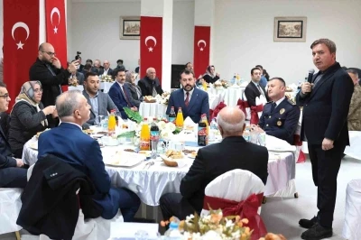 Vali Aydoğdu, Erzincan&rsquo;da şehit aileleri ve gazilerle iftarda buluştu
