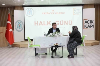 Vali Aydoğdu, Halk G&uuml;n&uuml;&rsquo;nde vatandaşların taleplerini dinledi
