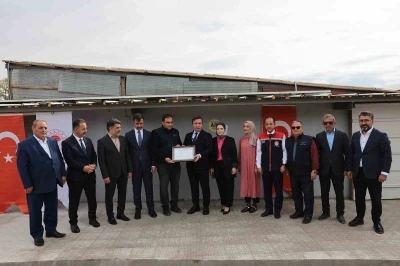 Vali Aydoğdu: &quot;Kaliteli üretimin ve üreticinin yanındayız&quot;
