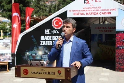 Vali Bakan: "(15 Temmuz&rsquo;da tankın &ouml;n&uuml;ne yatan Metin Doğan) Bu fotoğraf i&ccedil;erik &uuml;retmek i&ccedil;in &ccedil;ekilmedi"
