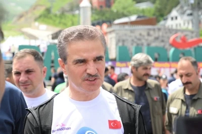 Vali Baruş, Paland&ouml;ken&rsquo;de "Run to stars" y&uuml;r&uuml;y&uuml;ş&uuml;ne katıldı
