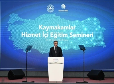 Vali Baruş: "Halkla doğrudan, samimi, şeffaf ve g&uuml;ven veren bir bağ kurmak her zamankinden daha kritik bir hale gelmiştir"
