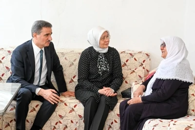 Vali Baruş&rsquo;tan bayramda vefa ziyaretleri
