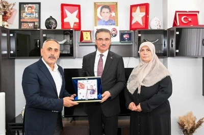 Vali Baruş&rsquo;tan şehit ailelerine anlamlı ziyaret
