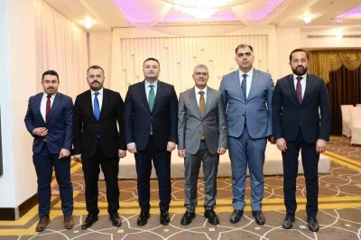 Vali Cahit &Ccedil;elik i&ccedil;in veda yemeği d&uuml;zenlendi
