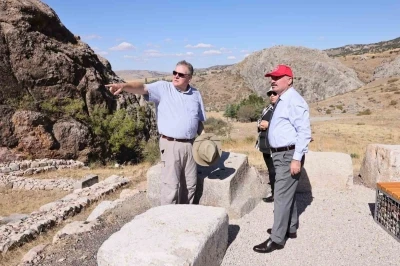 Vali Çalgan: &quot;Hattuşa’da bugüne kadar çok önemli eserler bulundu ve halen kazı çalışmaları devam ediyor&quot;
