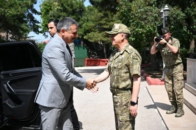 Vali Çiftçi’den Altuğ Paşa’ya tebrik
