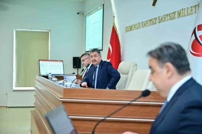 Vali Dr. Erdin&ccedil; Yılmaz&rsquo;ın başkanlığında İl Hayvanları Koruma Kurulu Toplantısı ger&ccedil;ekleştirildi
