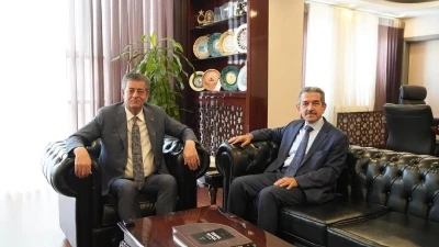Vali Ekici, Başkan Yarka ile görüştü
