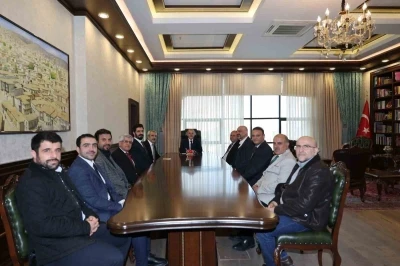 Vali Hatipoğlu, MASSAD y&ouml;netimiyle bir araya geldi
