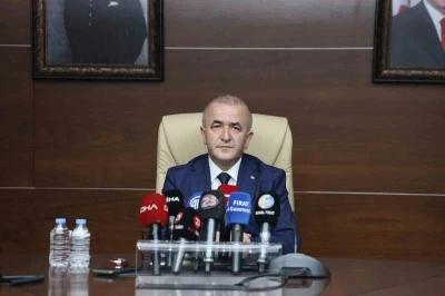 Vali Hatipoğlu: "Randevusu olmayan ebeveynler okul bah&ccedil;esine sokulmayacak"
