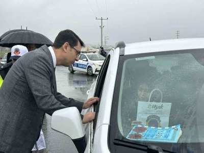Vali Kartal uygulama noktalarını ziyaret etti
