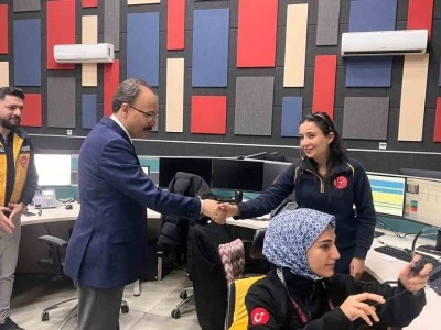 Vali Kızılkaya, yılbaşı mesaisinde denetimlerde bulundu